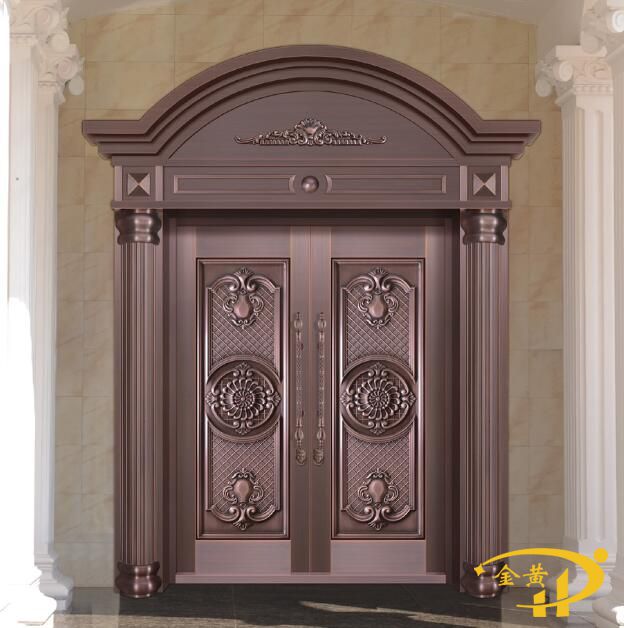 带罗马柱铜门